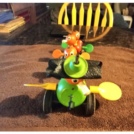 Old Vintage Original Fisher Price Gabby Goofies # 776 13 1/2" Long Working 1960