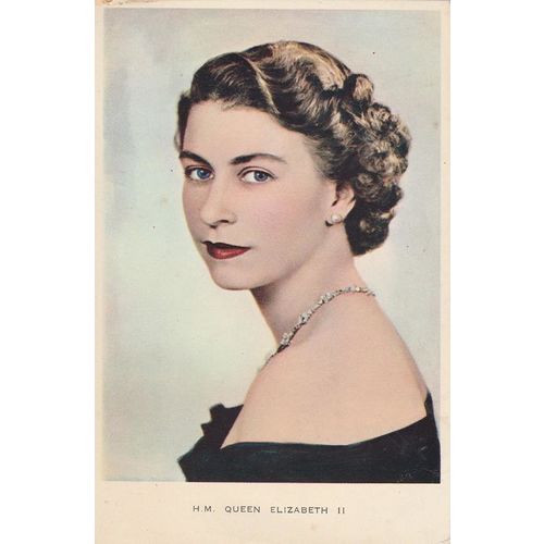 H.M. Queen Elizabeth II Royalty Postcard (ROY1278)