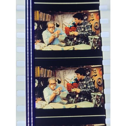 Gremlins. pk DJQ - b 041o. 1 strip of 5 film cells - 35mm