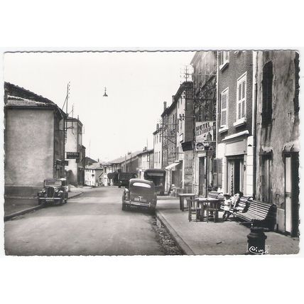 43 - ST Georges d'Aurac - La rue principale