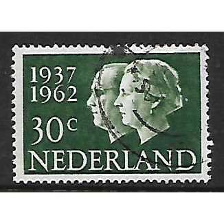 NETHERLANDS 1962 SILVER WEDDING 30c QUEEN JULIANA & PRINCE BERNHARD SG 920 FU