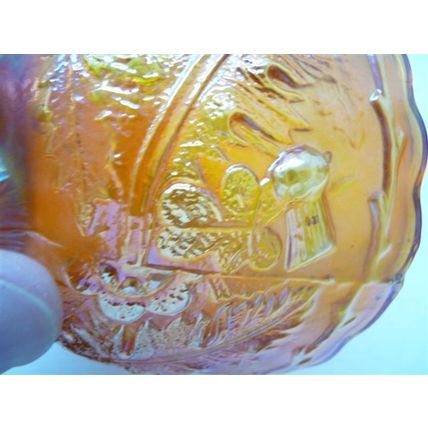 Fine Vintage 1940s Pressed Carnival Glass Marigold Bowl, Iridescent, D 14 cm