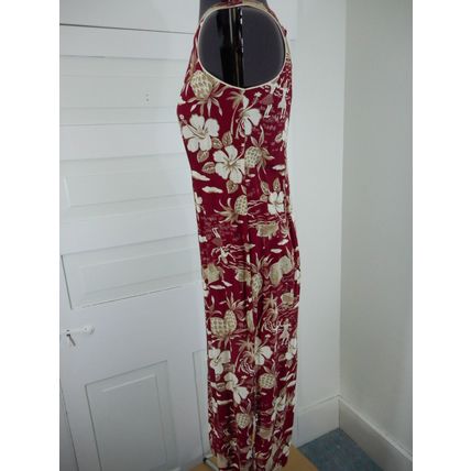 Dress by Young Hawaii USA Sz Medium Beautiful design and tropical beauty