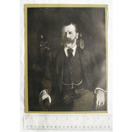 1901 illustration: Mr. Arthur Sanderson at Home