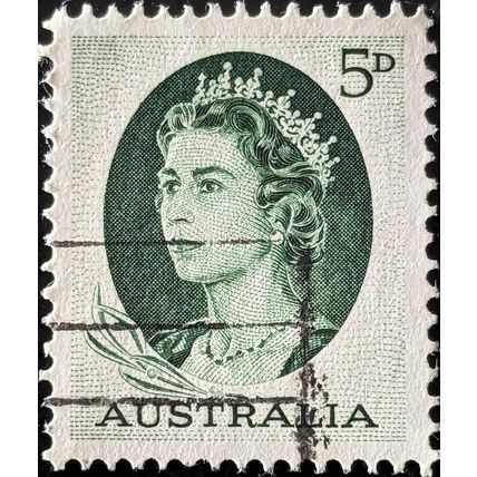 STAMP AUSTRALIA SG354 1963 5d Queen Elizabeth II Used