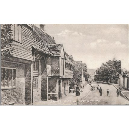 Lewes, E Sussex - Anne of Cleve's House - Frith postcard, local pmk 1908