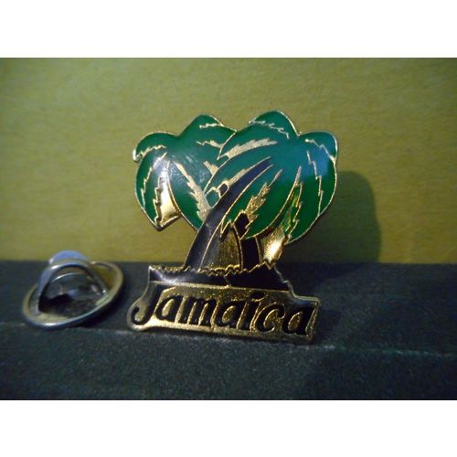 Jamaica Lapel Pin