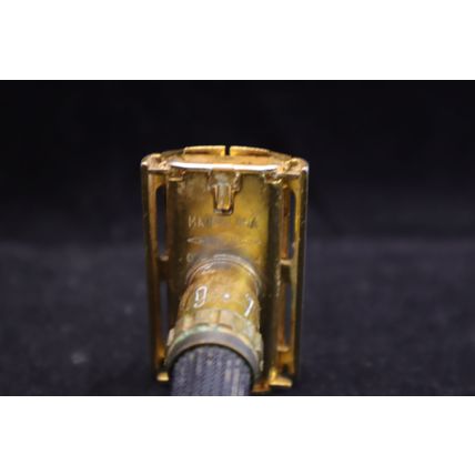 Vintage 1960’s Gillette Black & Gold Adjustable 1-9 Safety Razor 04