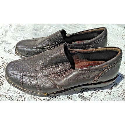 Montana Artisan Crafted Womens Flat Shoes Brown 6.5 Leather Round Toe Slip On