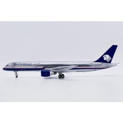 B757-200 AEROMEXICO (POLISHED) REG: N490AM - JC WINGS LH2332 1/200 - PRE ORDER