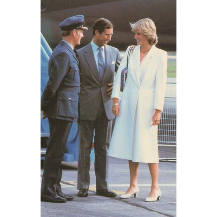 Princess Diana Prince Charles Chauffeur at Dyce Airport 1981 Postcard