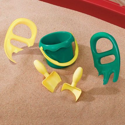 Step2 Naturally Playful Sand Table, Kids Sand Activity Sensory Table, 5 Piece Ac