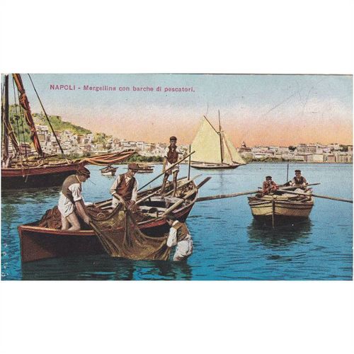 Napoli Mergellina con barche di pescatorl Italian Postcard(f6997)