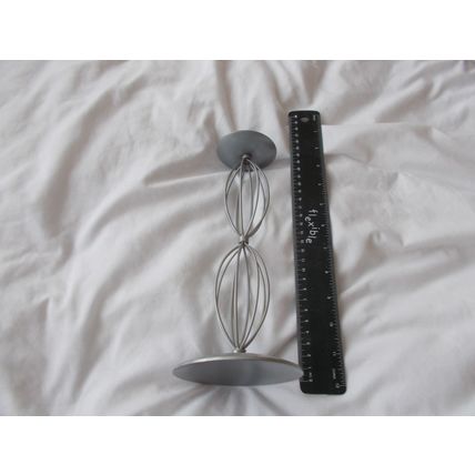 TEA LIGHT HOLDERS X 2 METAL (09/01) # # #