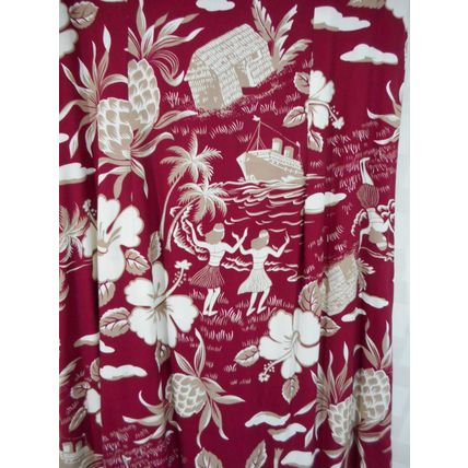 Dress by Young Hawaii USA Sz Medium Beautiful design and tropical beauty