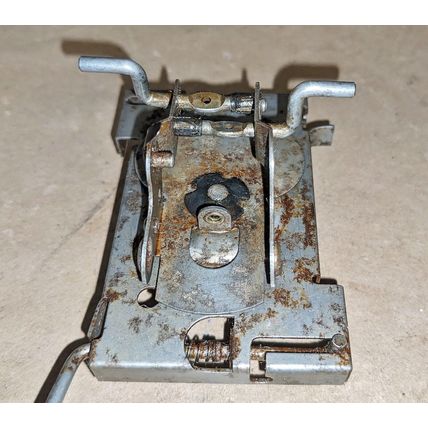 LIONEL CRANE CRANK 6660-59 METAL LIONEL TRAIN PARTS
