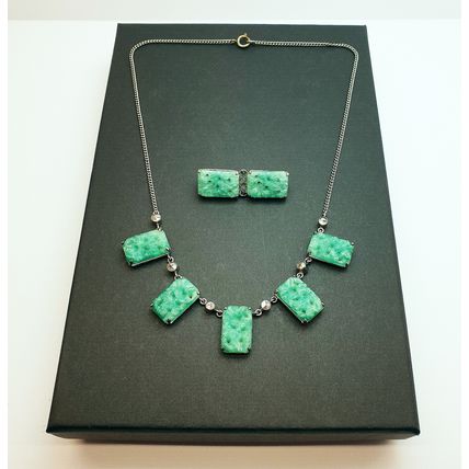 Vintage 1930s Art Deco Czech Green Peking Glass Necklace & Brooch Jewellery Set