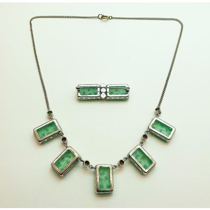Vintage 1930s Art Deco Czech Green Peking Glass Necklace & Brooch Jewellery Set