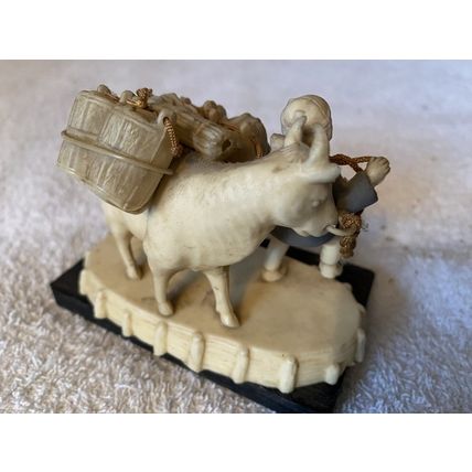 ORIENTAL Two Group Figurines Pre. 1939 Moulded White Plastic on Wood Base