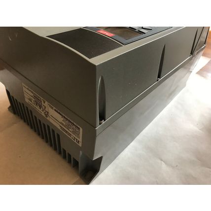 new DANFOSS 131X7951 VLT AQUA DRIVE 2.0hp 4.1A,DANFOSS VLT,FC-301P1K5T4E66H,TH