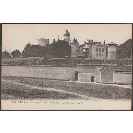 Caserne du Fort Lamothe, Le Château, Lyon, c.1905-10 - CPA ER300