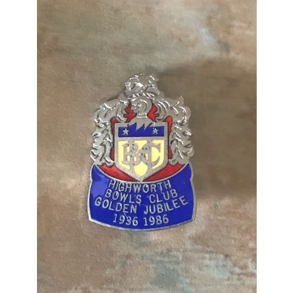 Highworth bowls club golden jubilee 1936-1986 bowling bowls badge