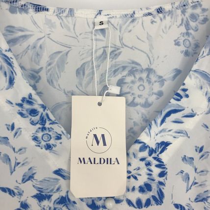 Maldila V-Neck Bohemian Maxi Dress Blue White Floral NWT Size Small Fit Flare