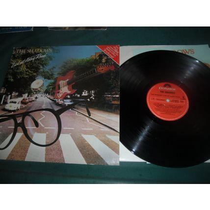THE SHADOWS LP - LIVE AT ABBEY ROAD