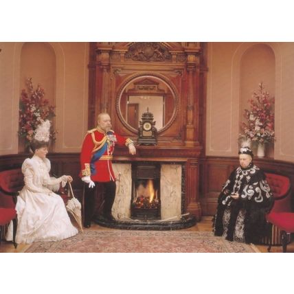 Queen Victoria In Royal Waiting Room Madame Tussauds Waxwork Postcard