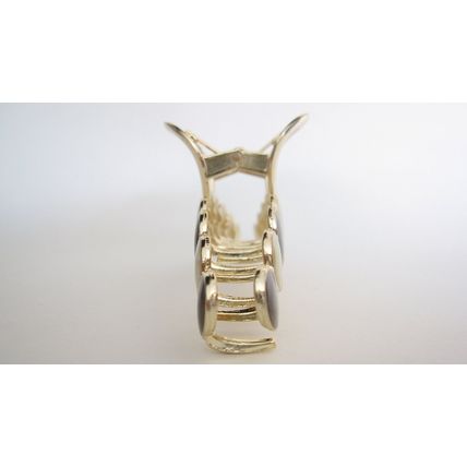 Long gold metal and gray and white marble hair claw clip