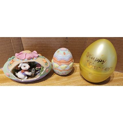 3 Easter Eggs 1 Decorative 1 Ceramic Candle 1 Plastic Battery Operated Broken