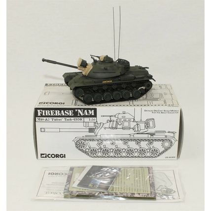 M48-A3 PATTON TANK FIREBASE'NAM USMC - CORGI US50302 1/50