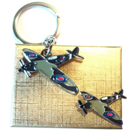 Gift Boxed WW2 Spitfire RAF Fighter Aircraft Metal Keyring & Enamel Badge Set