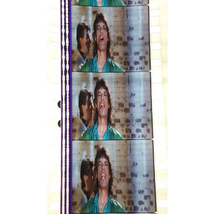 Dancing In The Streets. Bowie /Jagger Pk GB - 026z. 1 STRIP OF 5- 35MM FILMCELLS
