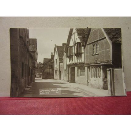 15th C. HOUSE, LACOCK, CHIPPENHAM, WILTSHIRE. unused postcard RP PERCY SIMMS #