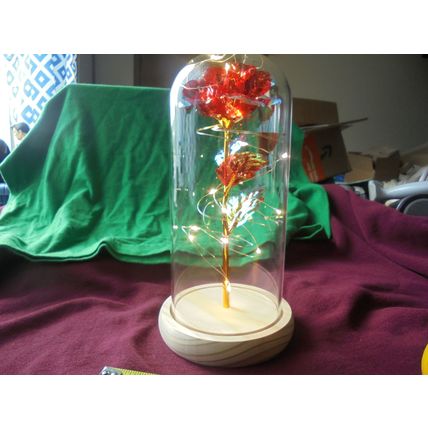 Beautiful Light-Up RED ROSE with GOLDEN STEM in Glass Dome! Works Great!! $30.00