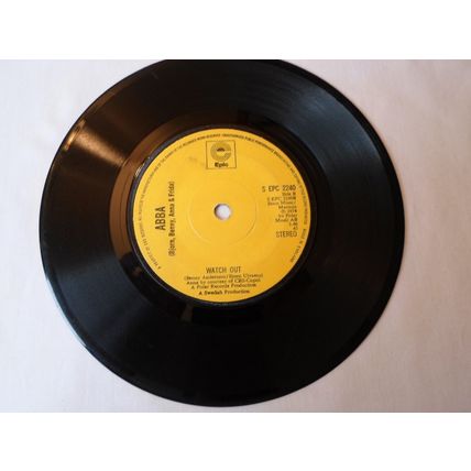 7" 1974. ABBA . WATERLOO, SEPC 2240, WATCH OUT, VERY GOOD PLAYS EXCELLENT