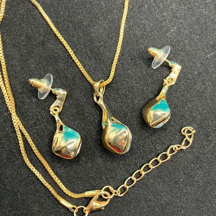 Necklace Earrings Set Crystal and Gold #647