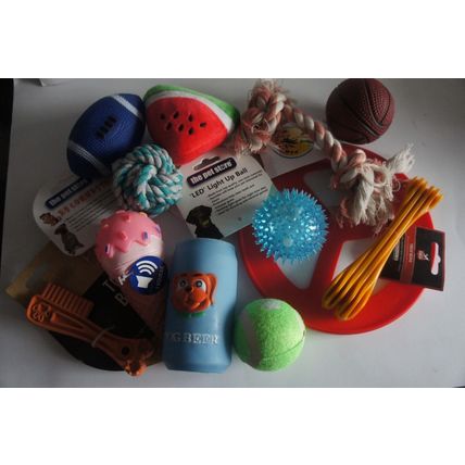 12 X DOG TOYS SELECTION PACK - BULK BARGAIN PRICE SQUEAKY, ROPE, RUBBER FOR DOGS