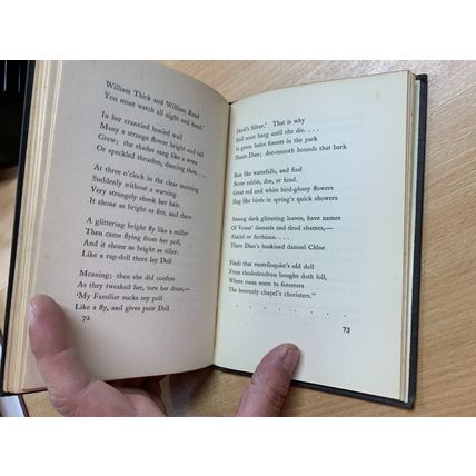1927 1ST EDITION EDITH SITWELL "RUSTIC ELEGIES" SMALL HARDBACK BOOK (P2)