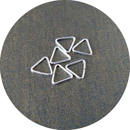 925 Sterling Silver 8 x 8mm Triangle Charm Pendant Bead Holder High Quality C5