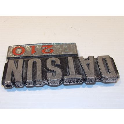 1970 - 1976 Datsun B210 Emblem OEM #79842 H6900 71 72 73 74 75