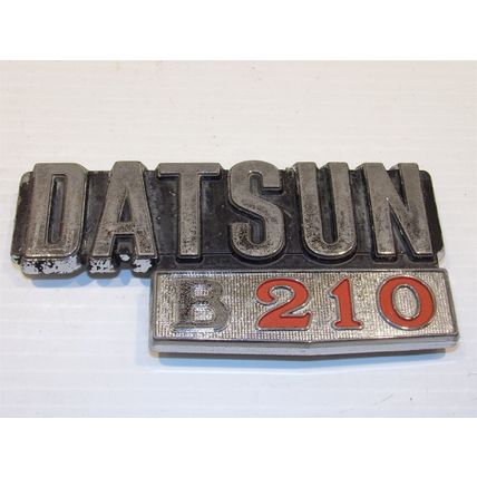 1970 - 1976 Datsun B210 Emblem OEM #79842 H6900 71 72 73 74 75