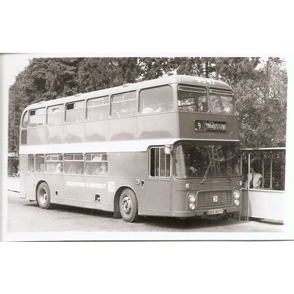 Black & White Photograph of Maidstone & District Motor Services Ltd. - BKE 847T
