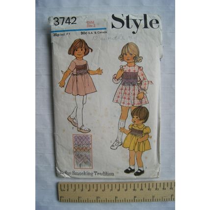 1978 Style Pattern No. 3742 child's dress, size 2, 21 inch chest