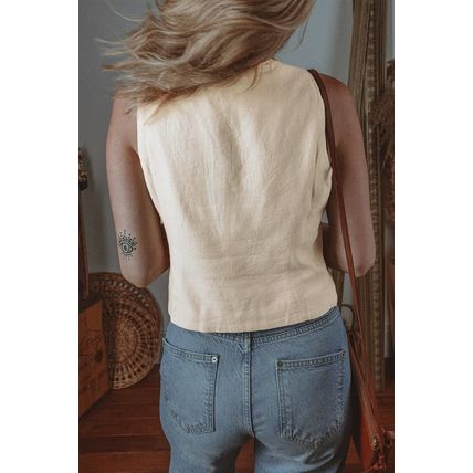White Slim Fit Buttoned V Neck Vest