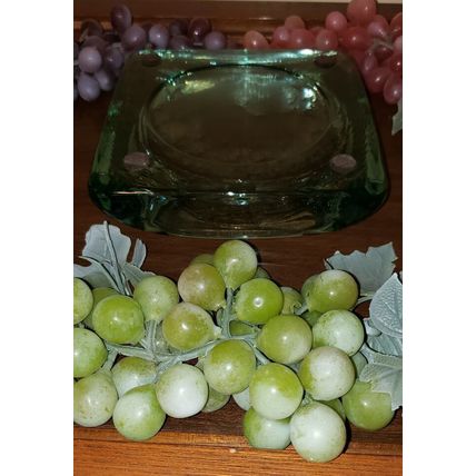 RETRO MCM VTG THICK GREEN GLASS SQUARE ASHTRAY W/ ROUNDED CORNERS OR SNACK DISH