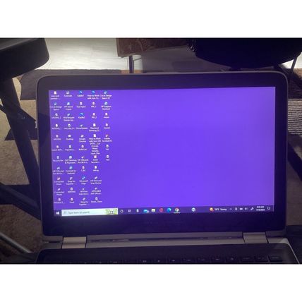 HP Pavilion x360 Convertible Laptop Excellent Condition w/Carrying Case College