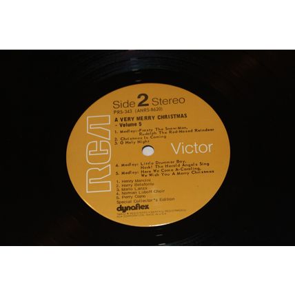 A VERY MERRY CHRISTMAS VOLUME 5-Various Artists Special Collector's Edition LP S