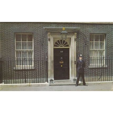 Policeman At Downing Street House Of Commons Parliament 1970s Postcard